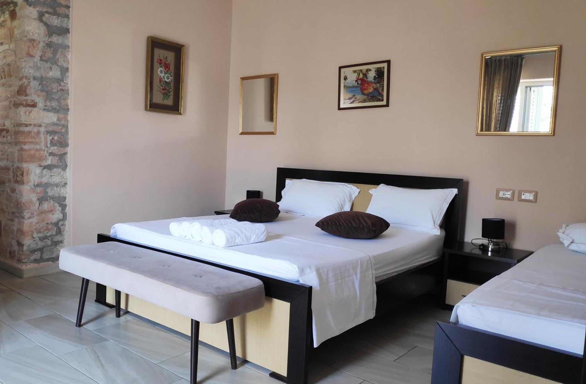 Aparthotel Paja Ksamil Exterior photo